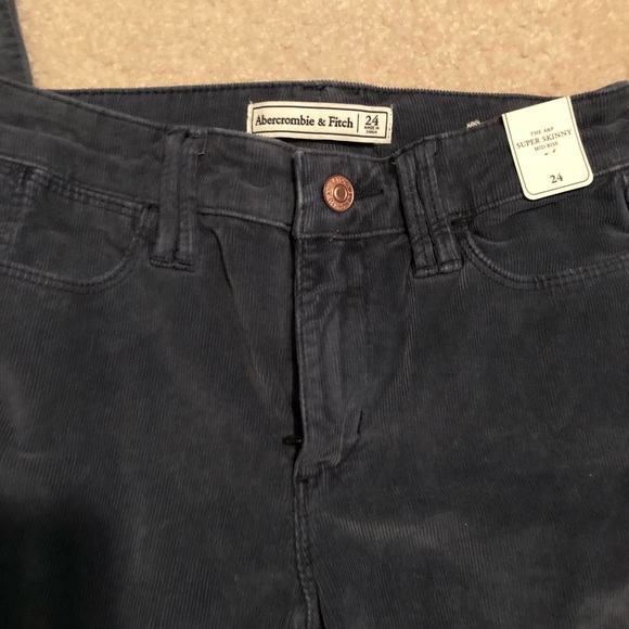 NWT Abercrombie corduroy pants - Picture 2 of 5